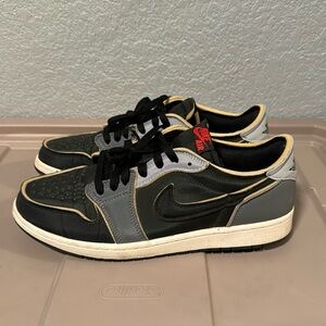 Open to offers - mens 11 Jordan 1 low OG